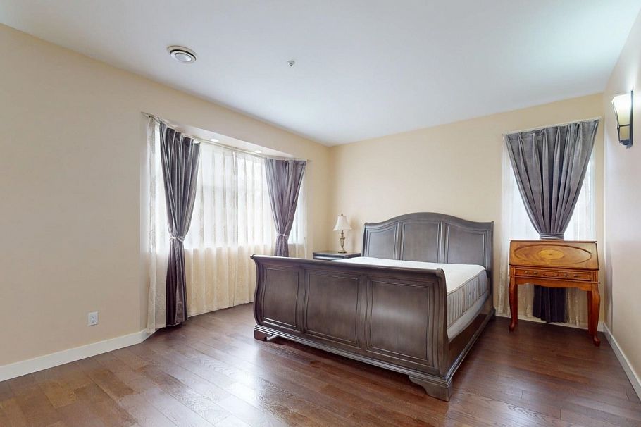 2789 W 24th Avenue Vancouver, BC - 18