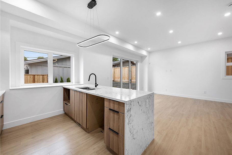 2 1160 Rossland Street Vancouver, BC - 8