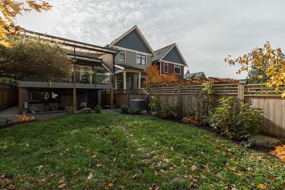 2023 Charles Street Vancouver, BC - 38