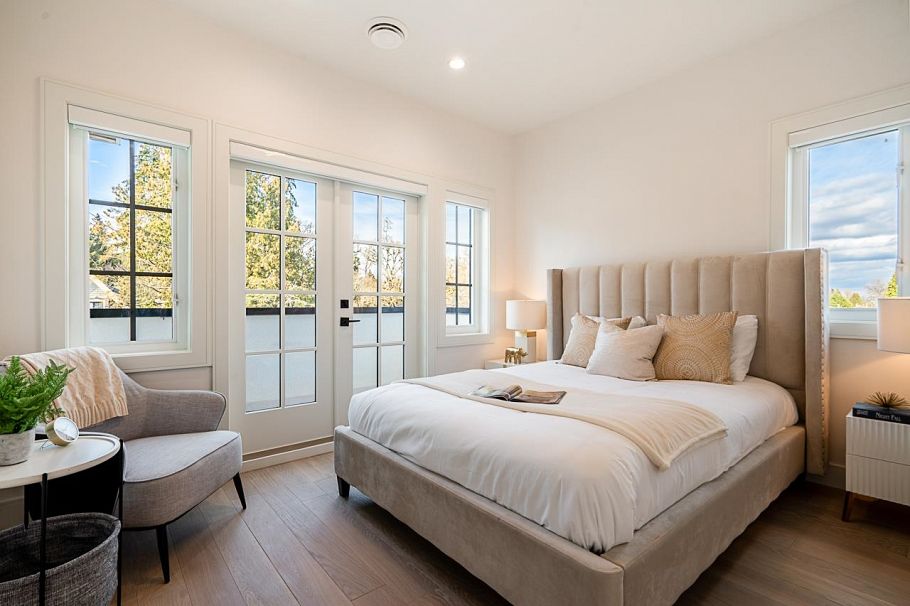 1203 W 38th Avenue Vancouver, BC - 24