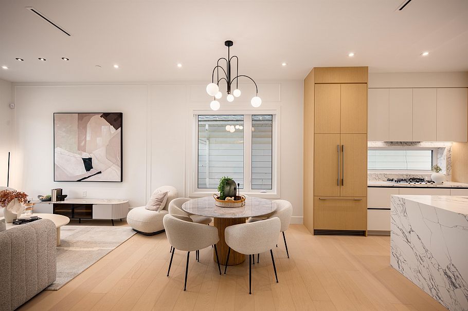 7380 Maple Street Vancouver, BC - 10