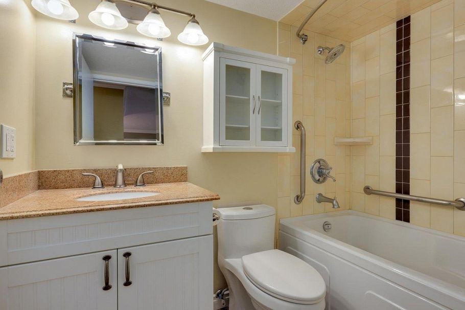 306 975 W 13th Avenue Vancouver, BC - 23