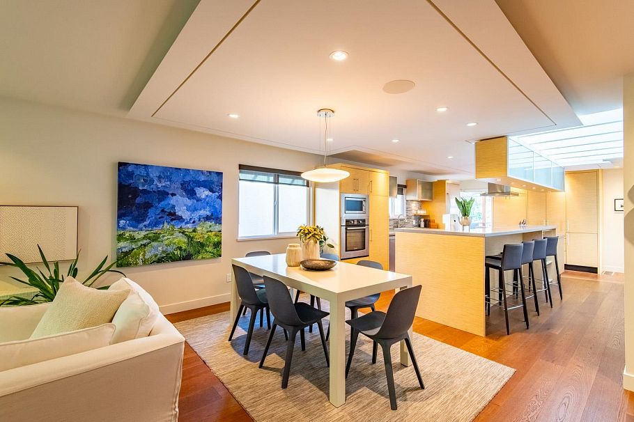 3530 W 31st Avenue Vancouver, BC - 9