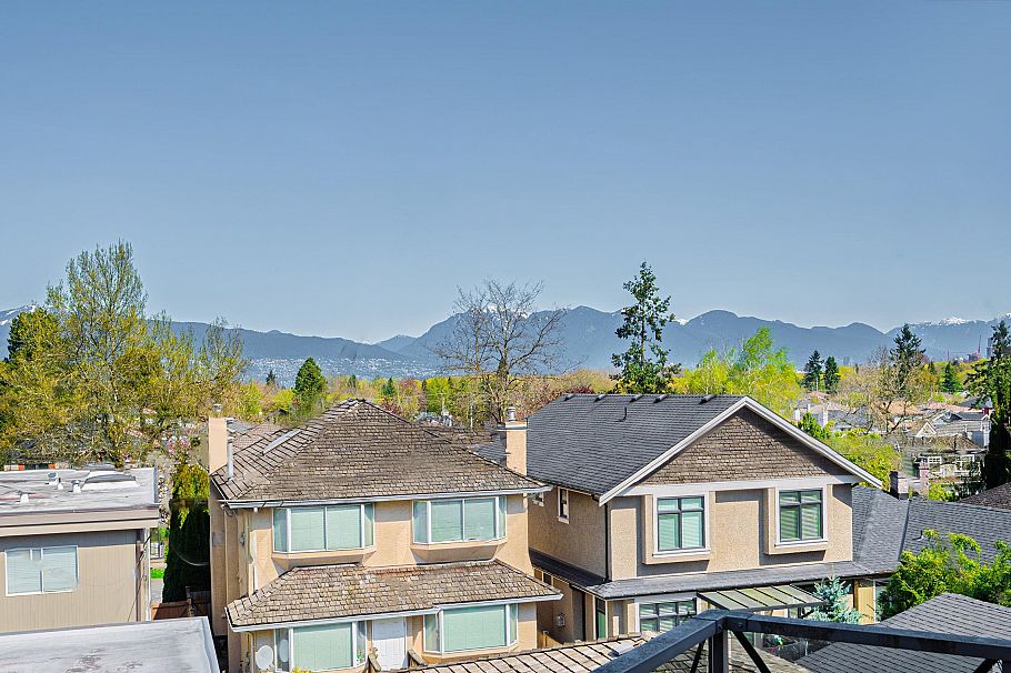 3792 Puget Drive Vancouver, BC - 21