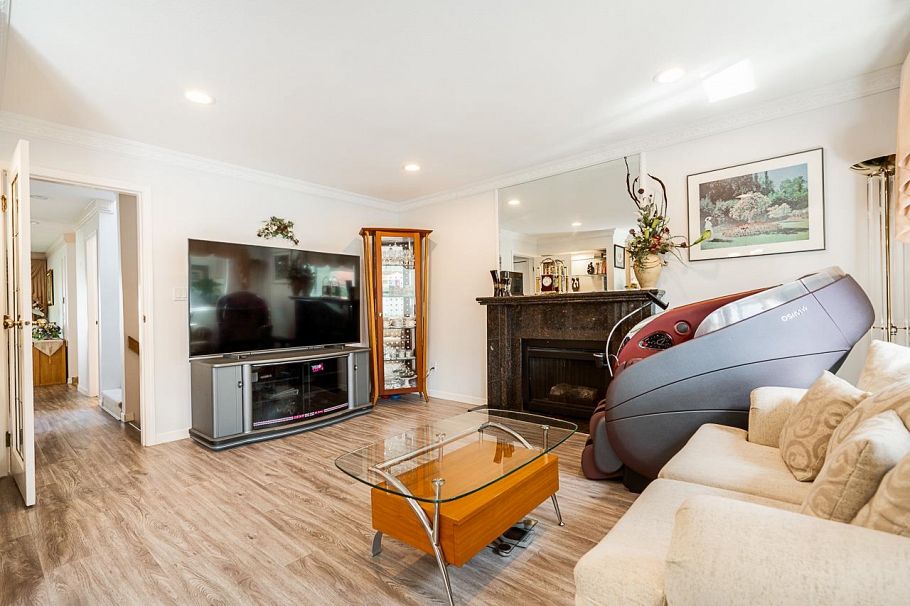 7938 Cartier Street Vancouver, BC - 3