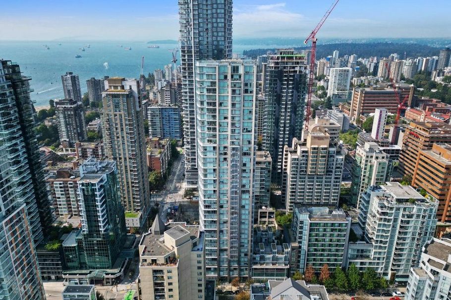 2904 1283 Howe Street Vancouver, BC - 32