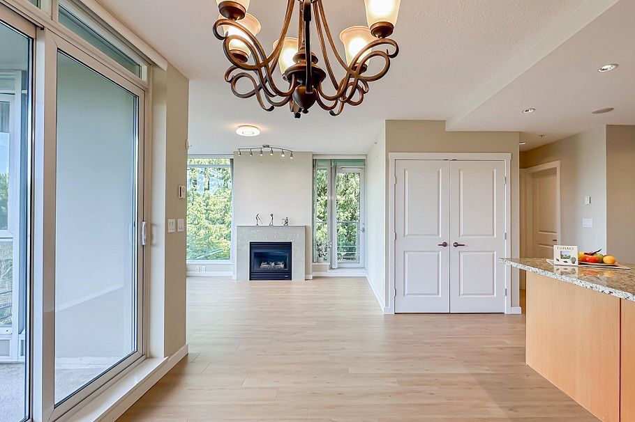 501 2688 West Mall Vancouver, BC - 6