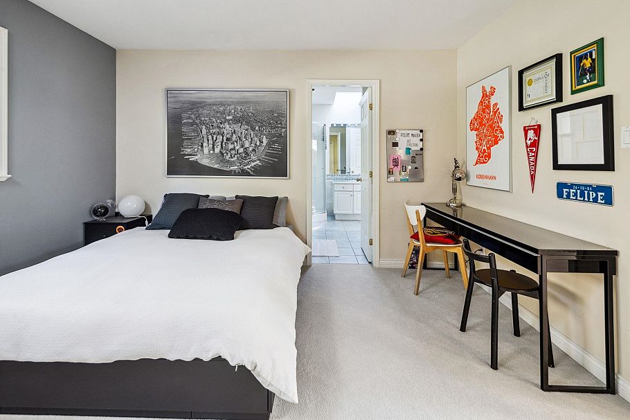 3823 Michener Way North Vancouver, BC - 23