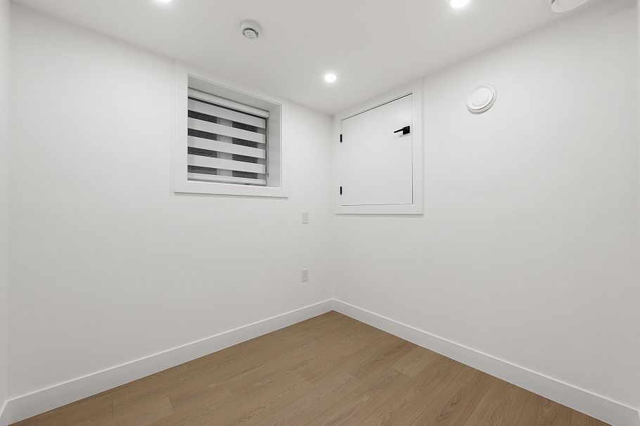 2 7361 Fraser Street Vancouver, BC - 28