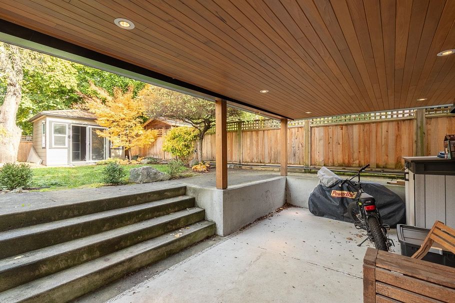 2023 Charles Street Vancouver, BC - 33