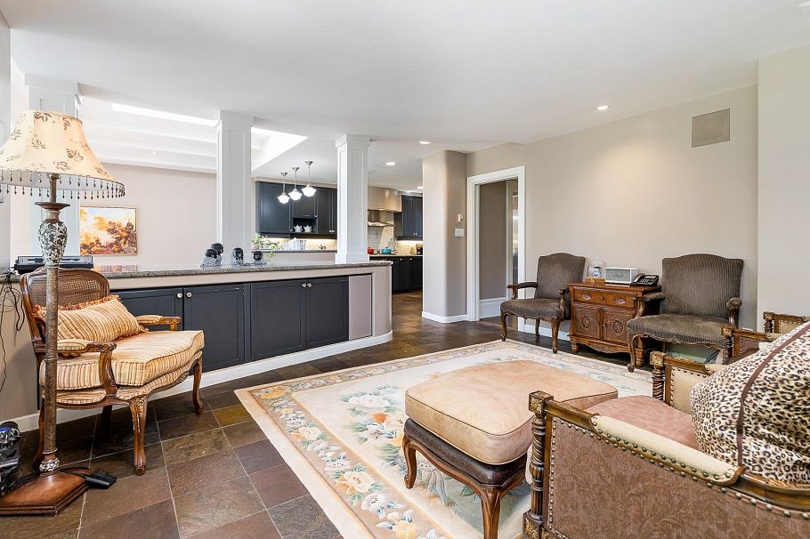 1649 W 29th Avenue Vancouver, BC - 17