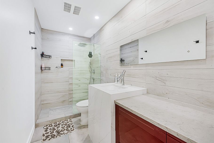 3968 Frames Place North Vancouver, BC - 19