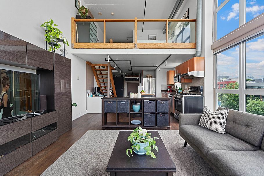 605 289 Alexander Street Vancouver, BC - 4