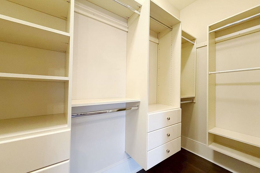 3393 W 30th Avenue Vancouver, BC - 17