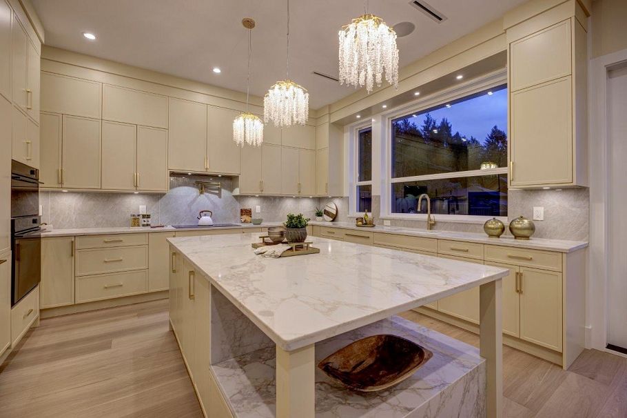 361 E 22nd Street North Vancouver, BC - 18