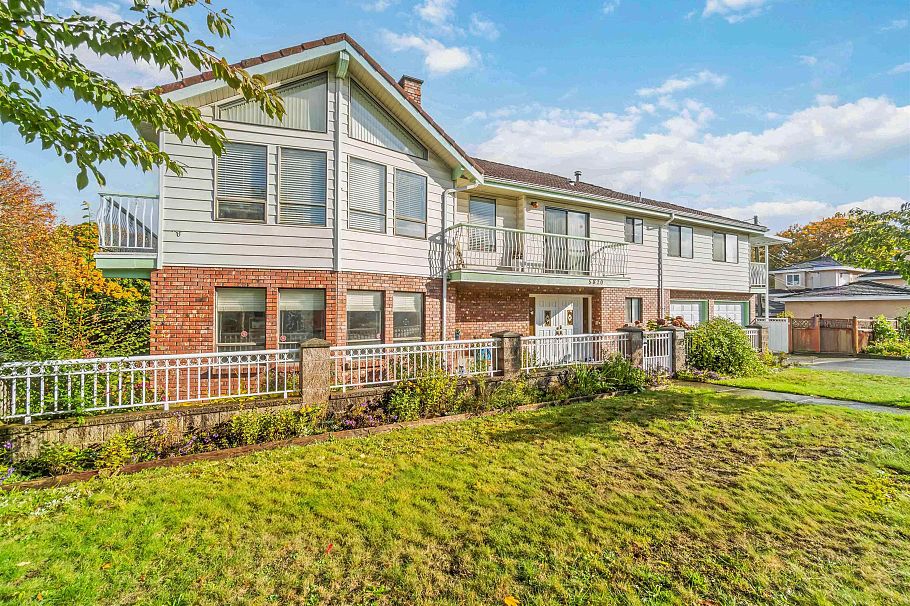 5820 Earles Street Vancouver, BC - 1