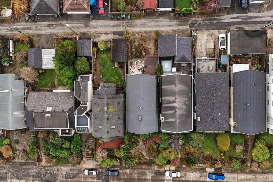 3558 W 15th Avenue Vancouver, BC - 6