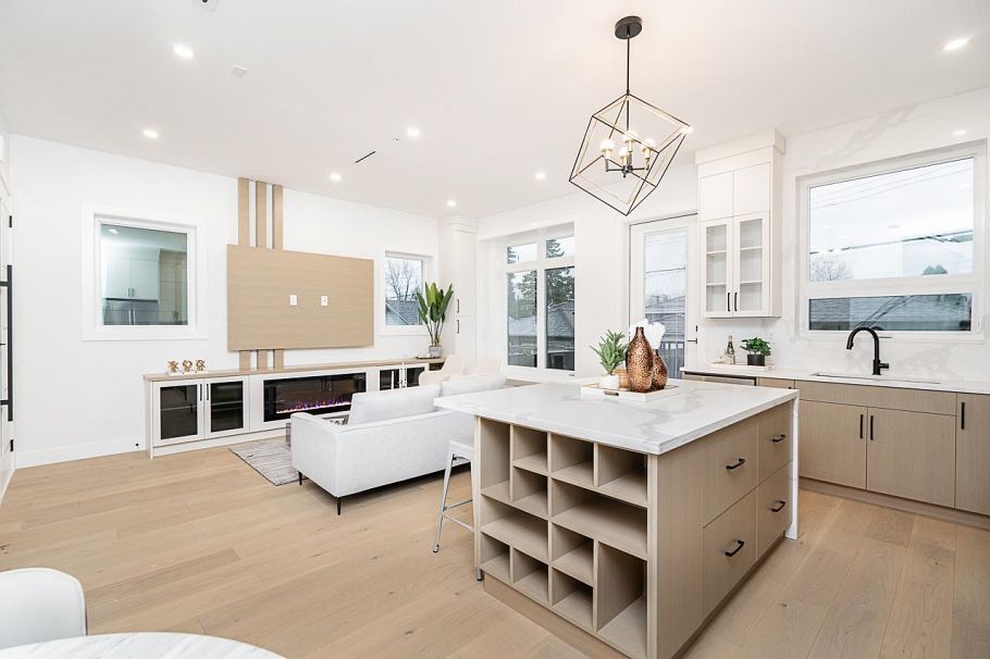 2 2753 Nanaimo Street Vancouver, BC - 10