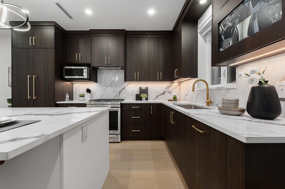 2 7361 Fraser Street Vancouver, BC - 14