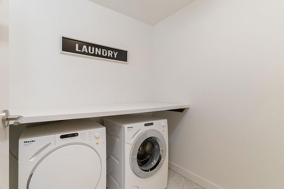 4906 1480 Howe Street Vancouver, BC - 16