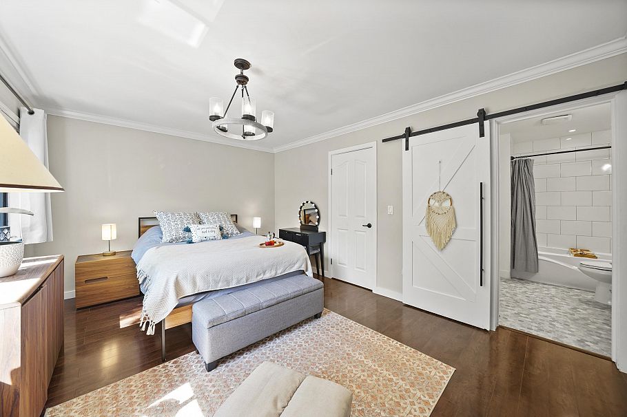 49 1910 Cedar Village Crescent North Vancouver, BC - 17