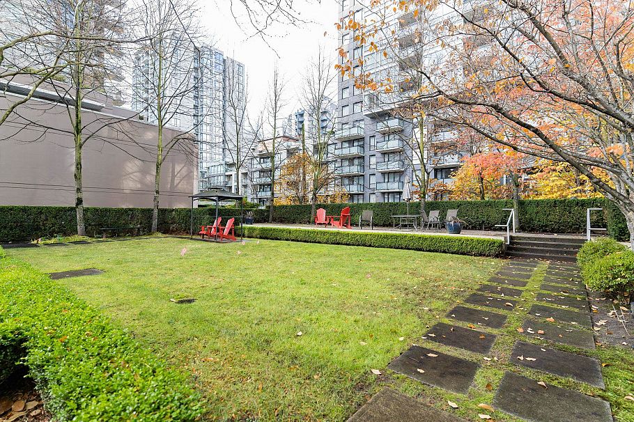 2103 1001 Richards Street Vancouver, BC - 33