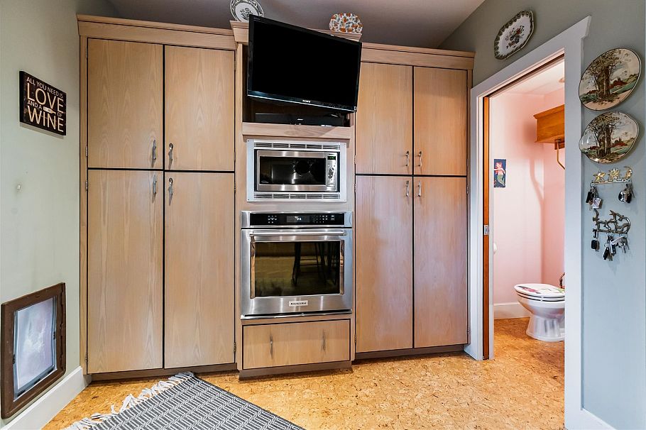 419 E 23rd Avenue Vancouver, BC - 7