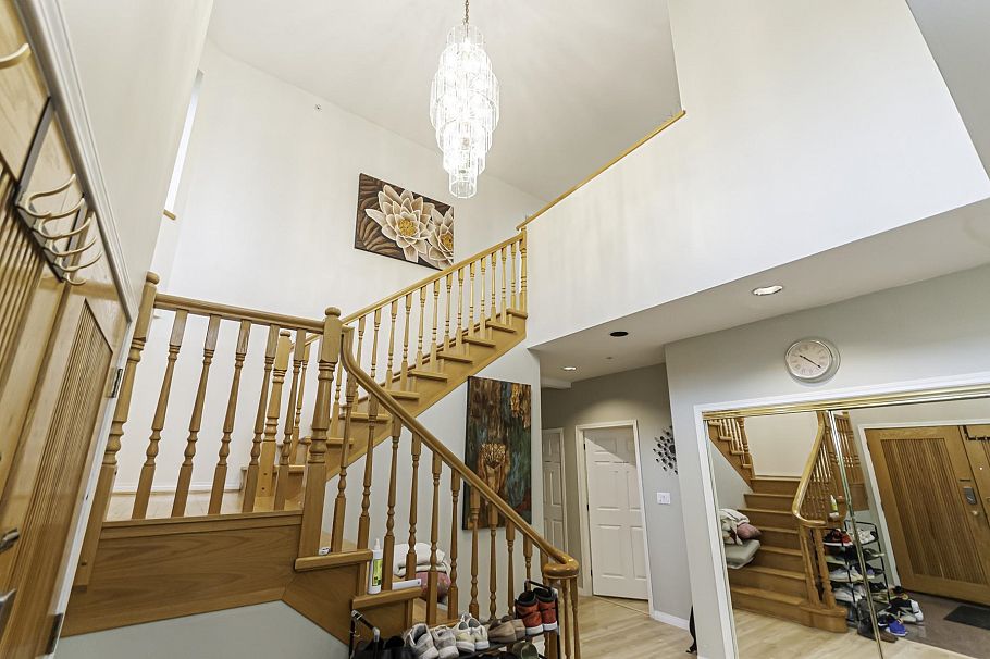 3456 W 36th Avenue Vancouver, BC - 2