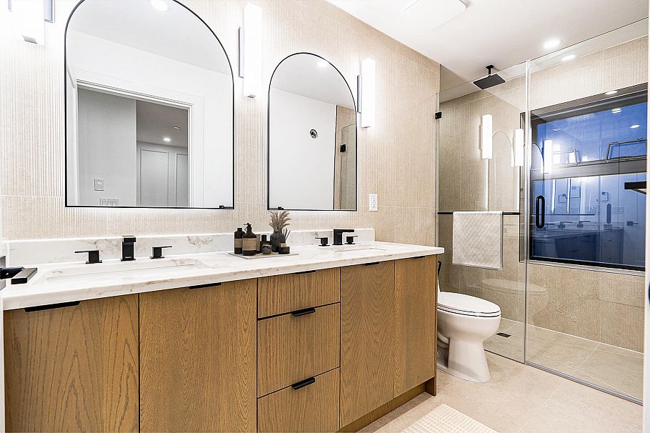 1 2282 E 8th Avenue Vancouver, BC - 13