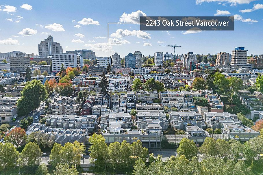 2243 Oak Street Vancouver, BC - 39