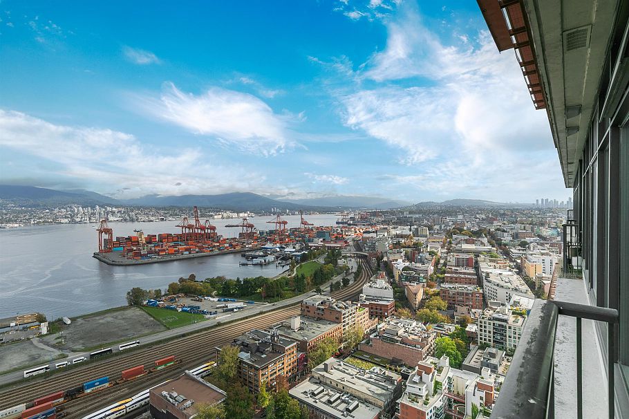 3901 128 W Cordova Street Vancouver, BC - 15
