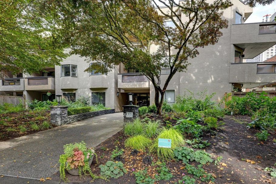 306 975 W 13th Avenue Vancouver, BC - 28