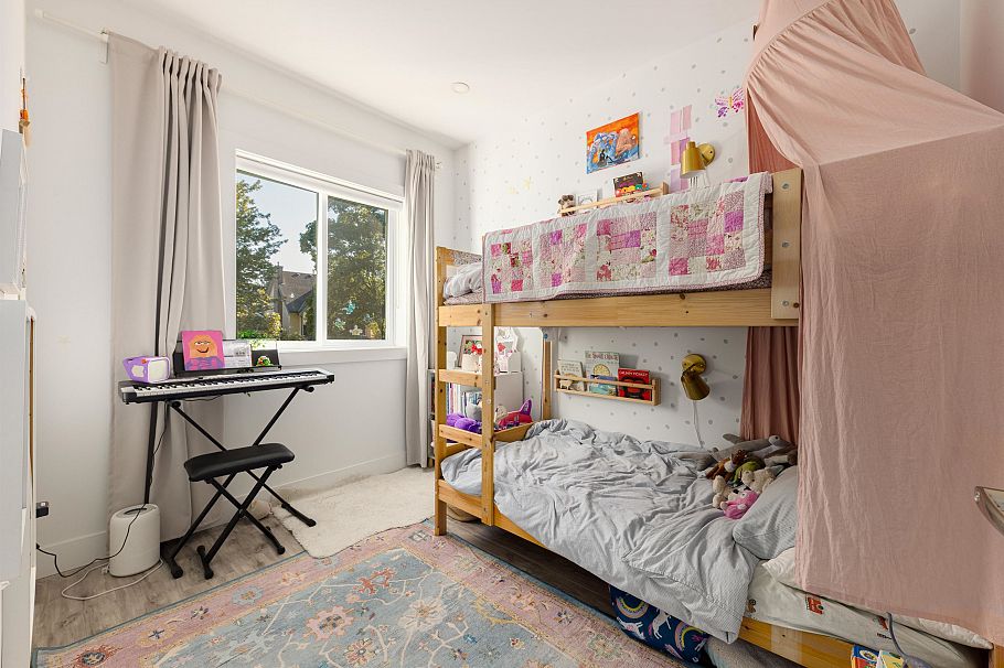 2055 Venables Street Vancouver, BC - 20