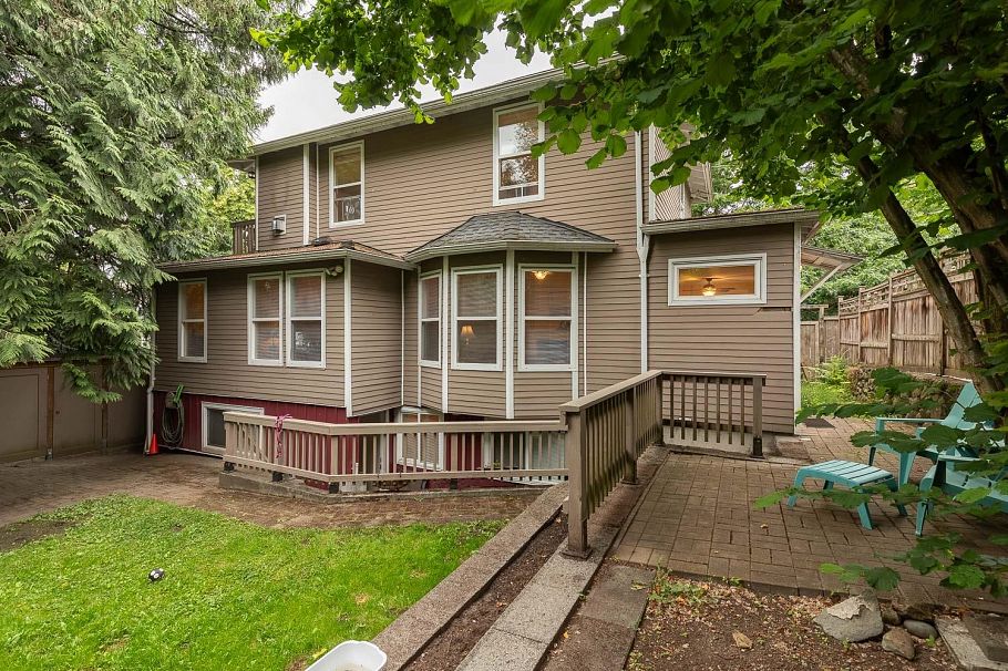 832 Salsbury Drive Vancouver, BC - 28