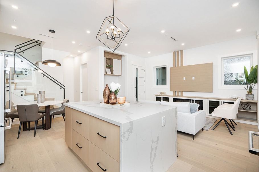 2 2753 Nanaimo Street Vancouver, BC - 8