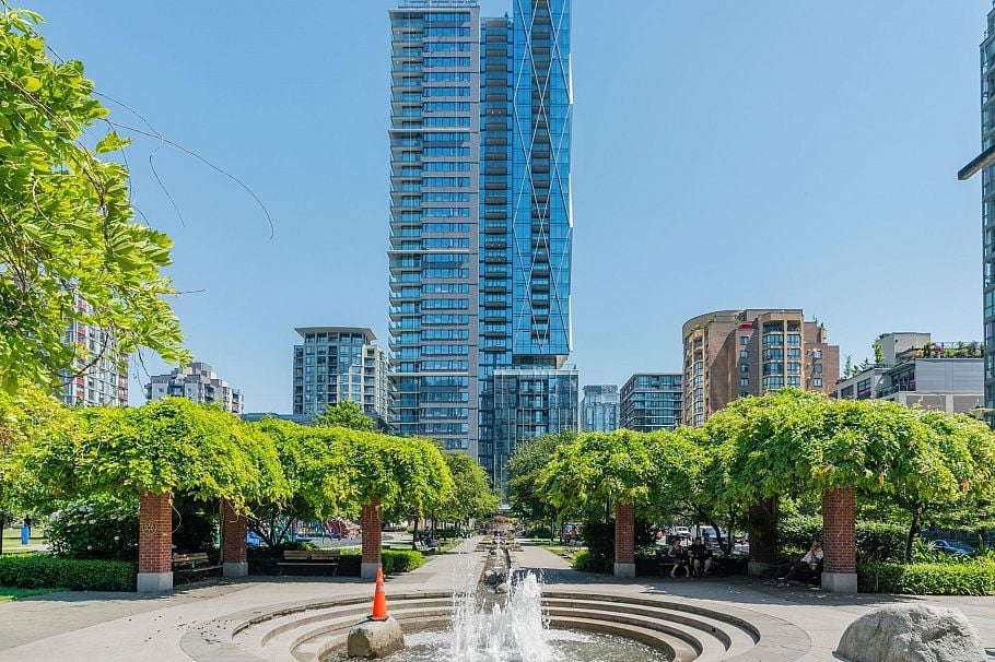 3306 1111 Richards Street Vancouver, BC - 31