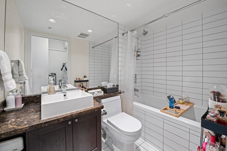 612 4888 Nanaimo Street Vancouver, BC - 10