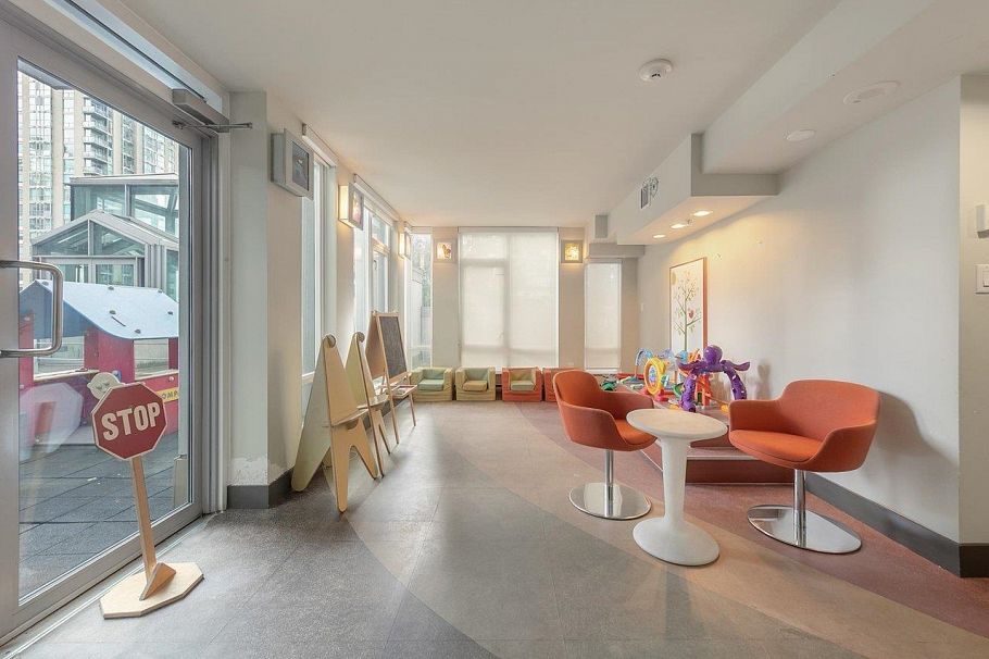 806 565 Smithe Street Vancouver, BC - 23