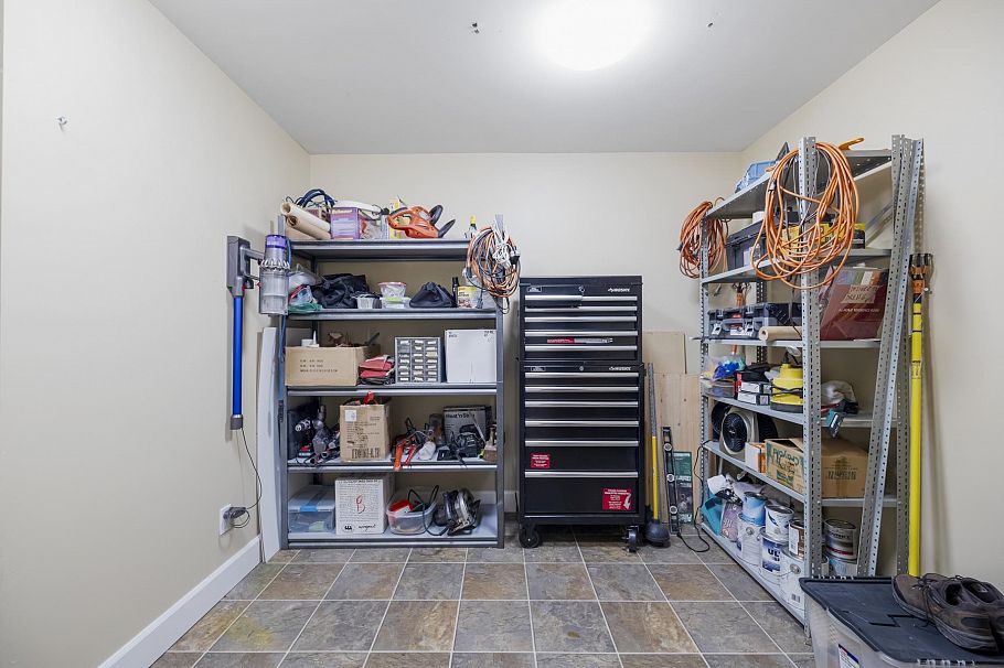 3111 W 42nd Avenue Vancouver, BC - 37