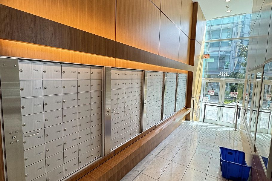 804 8031 Nunavut Lane Vancouver, BC - 14