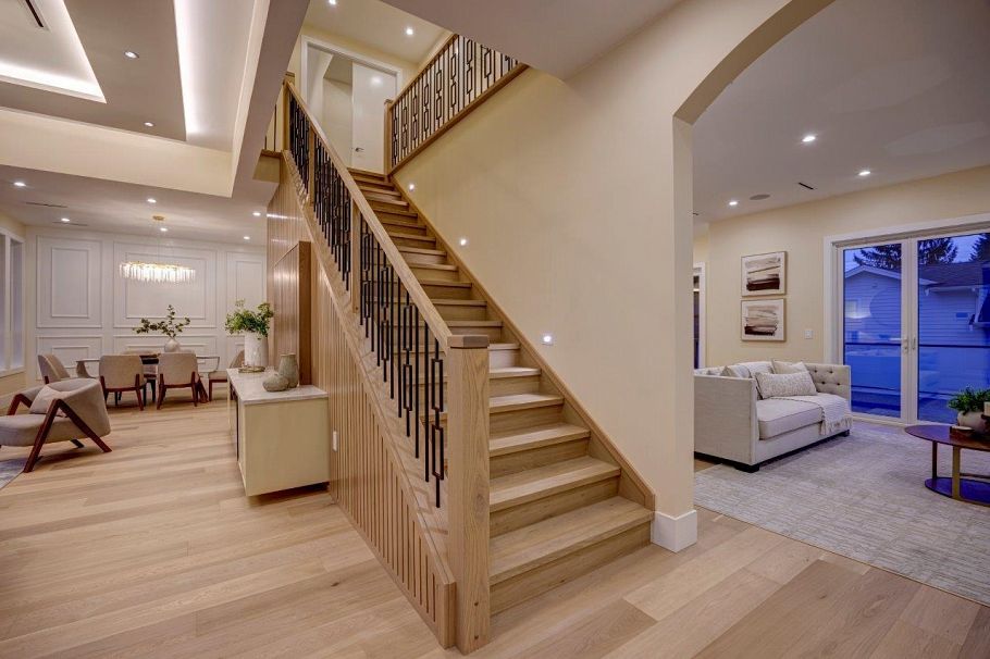 361 E 22nd Street North Vancouver, BC - 7