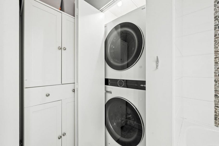 608 2228 W Broadway Vancouver, BC - 9