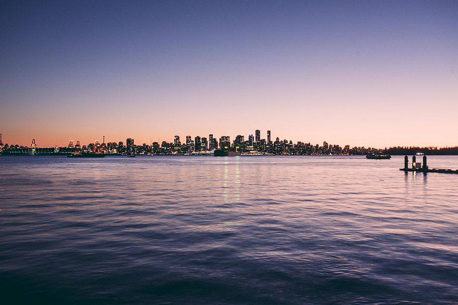 405 305 Lonsdale Avenue North Vancouver, BC - 38