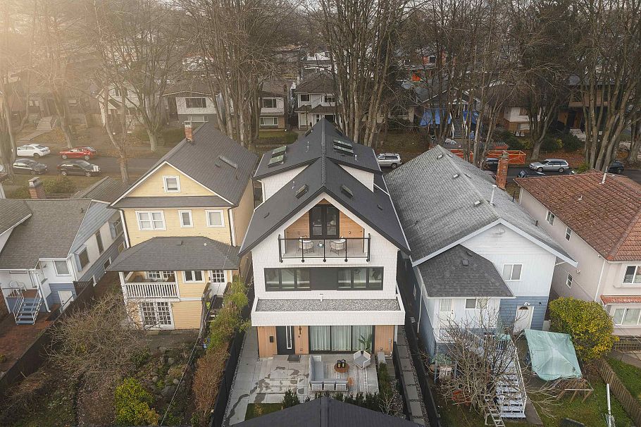 2 58 E 40th Avenue Vancouver, BC - 32