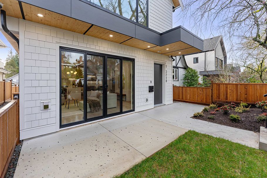 1 3218 W 38th Avenue Vancouver, BC - 26