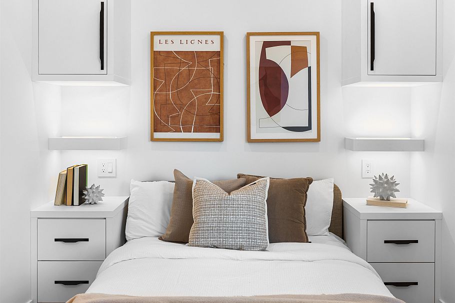 1 2435 Napier Street Vancouver, BC - 12