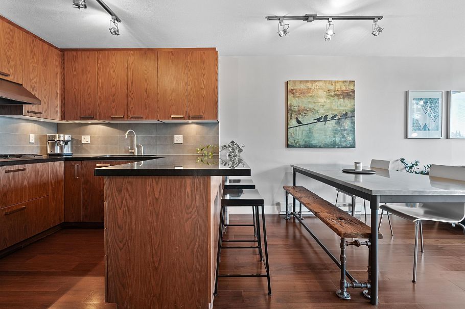 316 3228 Tupper Street Vancouver, BC - 23