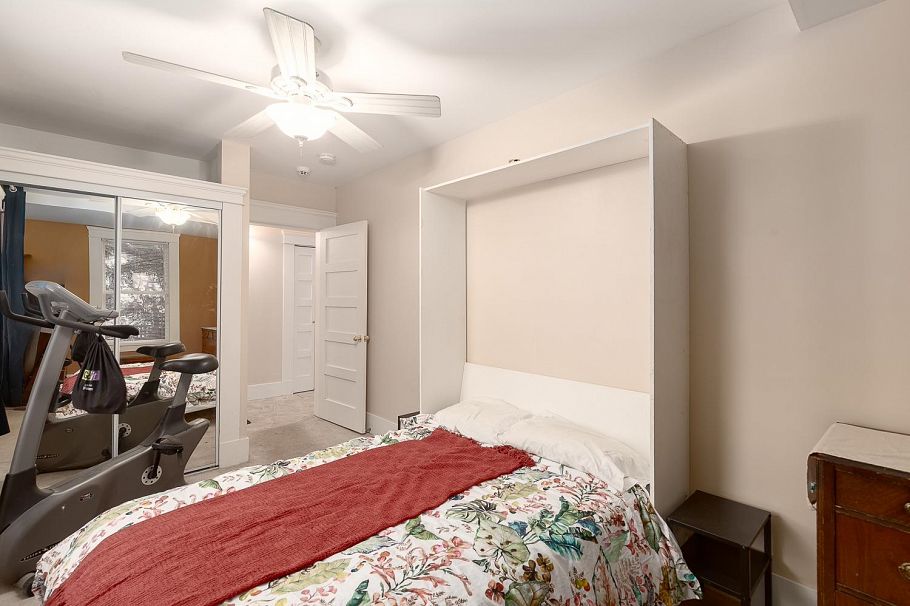 832 Salsbury Drive Vancouver, BC - 9