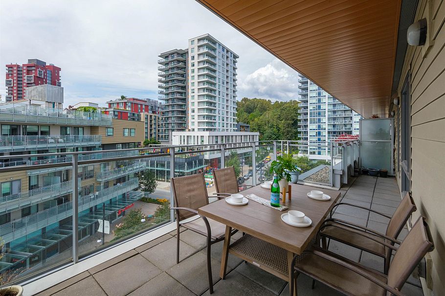 703 8580 River District Crossing Vancouver, BC - 11