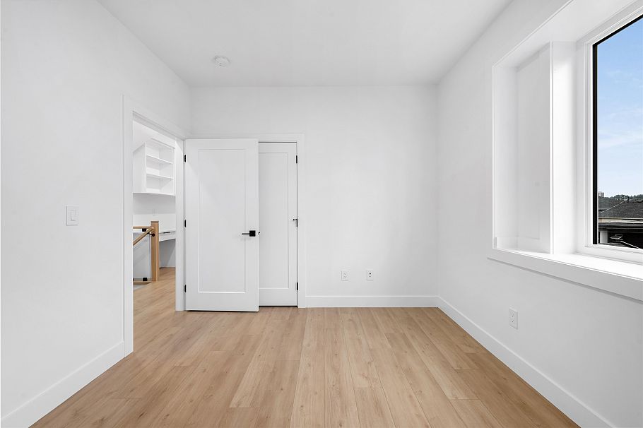 2 1160 Rossland Street Vancouver, BC - 16